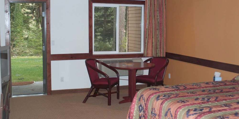 Hotel Hot Springs & 2*