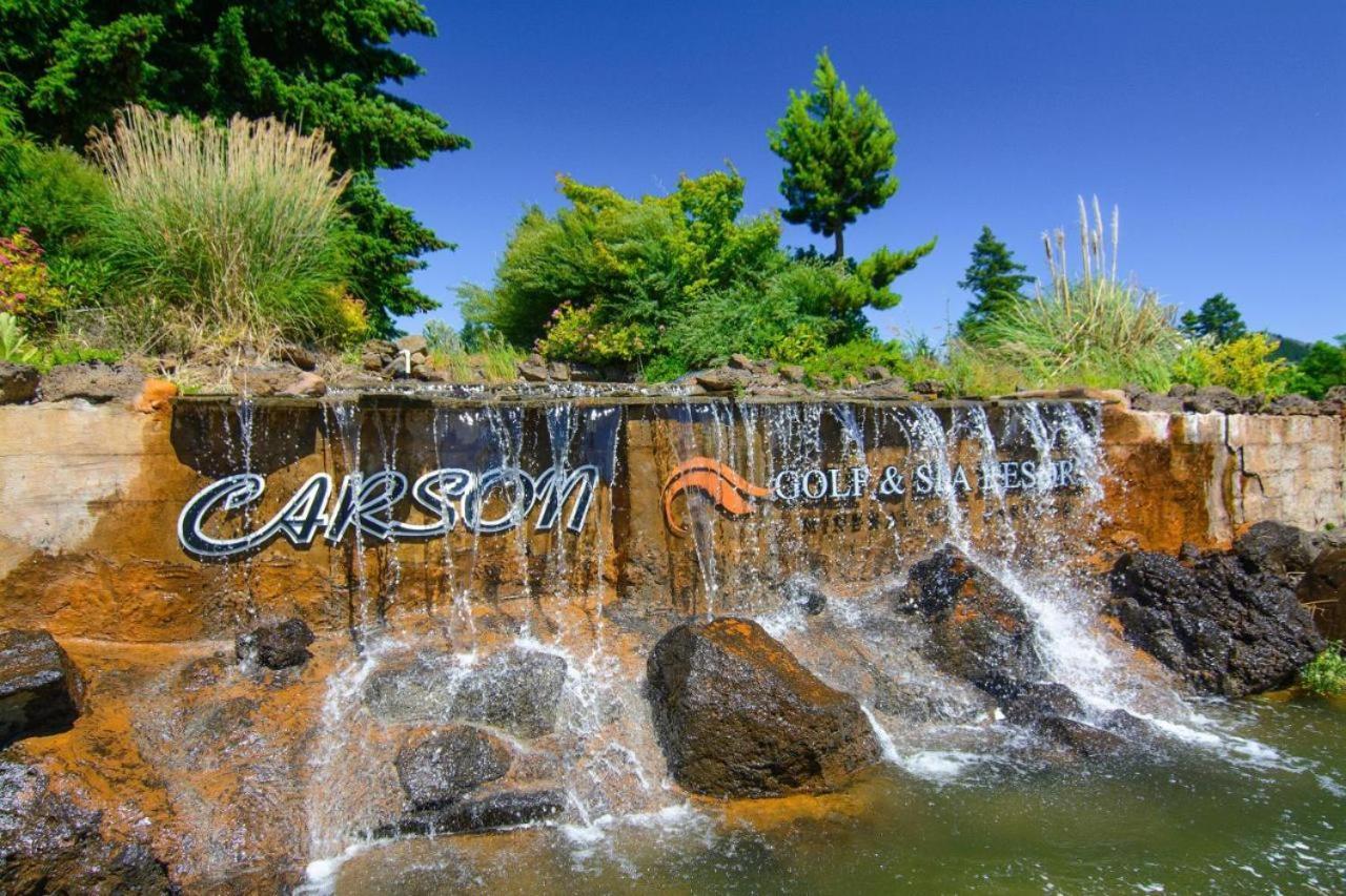 Hot Springs & Hotel Carson